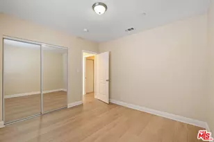 1147 S Kenmore Ave, Los Angeles, CA 90006 - Photo 32