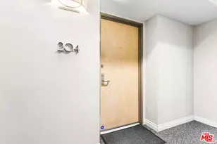 1617 S Beverly Glen Blvd, Los Angeles, CA 90024 - Photo 4