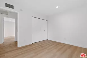 8601 International Ave, Canoga Park, CA 91304 - Photo 28