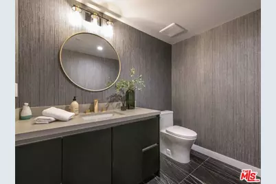 1017 N Croft Ave #201, Los Angeles, CA 90069 - Photo 14