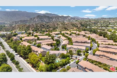 25715 Wagner Way #B, Stevenson Ranch, CA 91381 - Photo 24