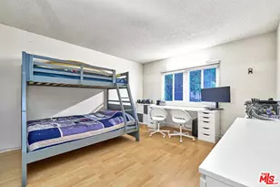 631 S Kenmore Ave, Los Angeles, CA 90005 - Photo 12