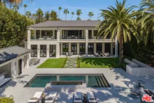 917 N Crescent Dr, Beverly Hills, CA 90210 - Photo 1