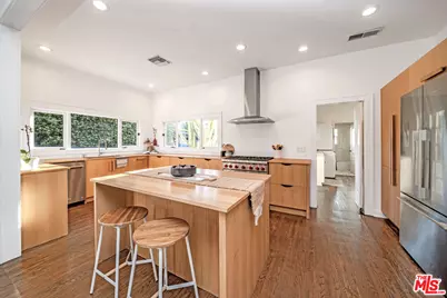 173 S Kingsley Dr, Los Angeles, CA 90004 - Photo 18