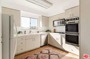 6251 Coldwater Canyon Ave, Los Angeles, CA 91606 - Photo 14