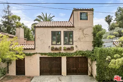 6612 Waring Ave, Los Angeles, CA 90038 - Photo 2