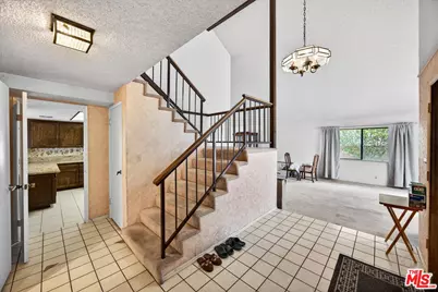 23255 Covello St, Canoga Park, CA 91304 - Photo 4