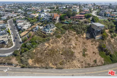 6916 Vista Del Mar, Playa del Rey, CA 90293 - Photo 12