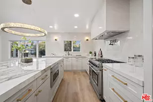 5439 Gentry Ave, Valley Village, CA 91607 - Photo 2