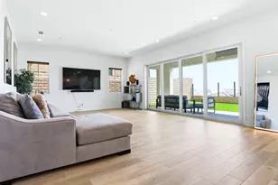 21230 W Wildflower Way, Chatsworth, CA 91311 - Photo 14