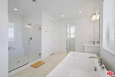 21230 W Wildflower Way, Chatsworth, CA 91311 - Photo 58