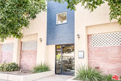 9014 Burnet Ave #208, North Hills, CA 91343 - Photo 2