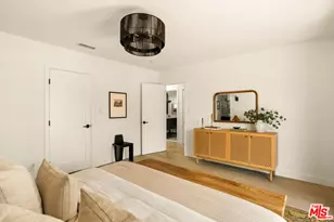 3928 S Bronson Ave, Los Angeles, CA 90008 - Photo 18