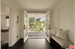 10428 Wyton Dr, Los Angeles, CA 90024 - Photo 14