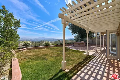 25906 Twain Pl, Stevenson Ranch, CA 91381 - Photo 6
