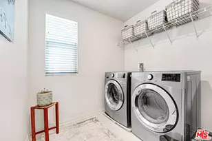 11809 Vienna Ln, Los Angeles, CA 90047 - Photo 14