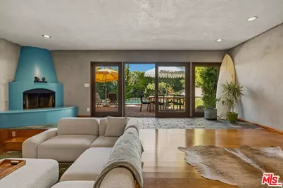 1133 Somera Rd, Los Angeles, CA 90077 - Photo 1
