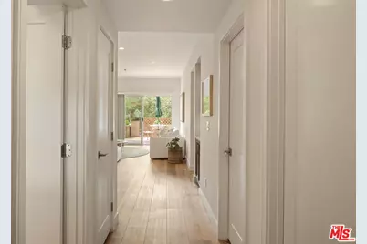 2706 Honolulu Ave #105, Montrose, CA 91020 - Photo 6