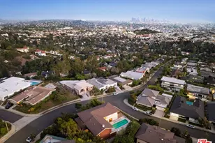 2267 Winona Blvd, Los Angeles, CA 90027 - Photo 2