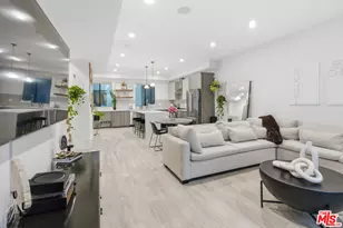 6707 N Sepulveda Blvd, Van Nuys, CA 91411 - Photo 8