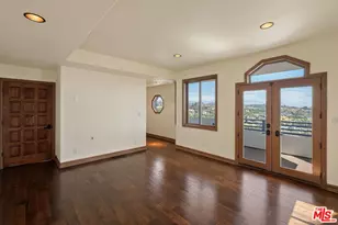 2131 Kew Dr, Los Angeles, CA 90046 - Photo 42