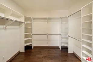 2131 Kew Dr, Los Angeles, CA 90046 - Photo 30