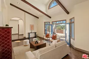 2131 Kew Dr, Los Angeles, CA 90046 - Photo 16