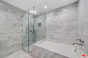 433 N Doheny Dr, Beverly Hills, CA 90210 - Photo 36