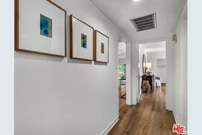 12243 Kling St, Valley Village, CA 91607 - Photo 18