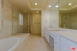 132 S Crescent Dr, Beverly Hills, CA 90212 - Photo 18