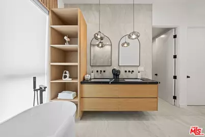 1327 N Fuller Ave #7309, Los Angeles, CA 90046 - Photo 14