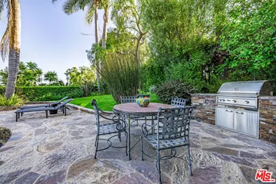 26743 Via Linda St, Malibu, CA 90265 - Photo 50