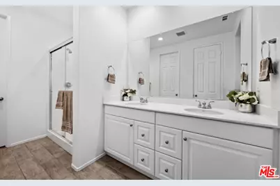 2735 Moonshimmer St, Hemet, CA 92543 - Photo 16