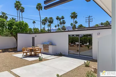 2020 S Navajo Dr, Palm Springs, CA 92264 - Photo 32