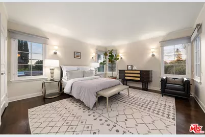 615 S Highland Ave, Los Angeles, CA 90036 - Photo 36