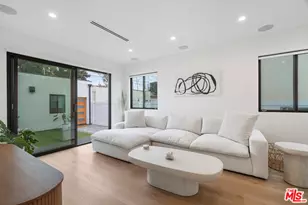 2911 S Rimpau Blvd, Los Angeles, CA 90016 - Photo 8