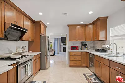 15213 Daphne Ave, Gardena, CA 90249 - Photo 12