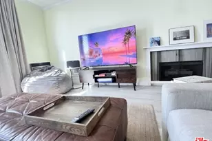 11645 Montana Ave, Los Angeles, CA 90049 - Photo 30