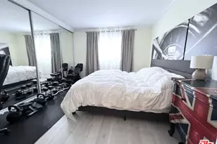 11645 Montana Ave, Los Angeles, CA 90049 - Photo 34