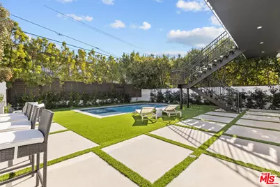 1964 Thayer Ave, Los Angeles, CA 90025 - Photo 24