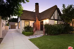 607 Lillian Way, Los Angeles, CA 90004 - Photo 2