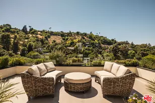 3920 Knobhill Dr, Sherman Oaks, CA 91423 - Photo 18