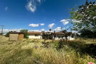 15561 Ash St, Hesperia, CA 92345 - Photo 26