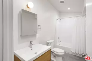 126 Franklin Ct, Glendale, CA 91205 - Photo 26
