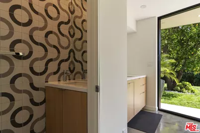 1640 N Gardner St, Los Angeles, CA 90046 - Photo 50