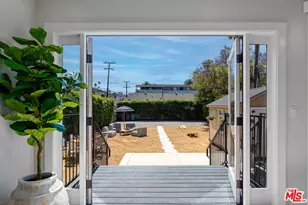 326 W 10th St, Long Beach, CA 90813 - Photo 22