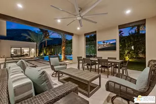 1045 Bella Vista, Palm Springs, CA 92264 - Photo 8