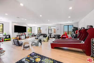 25201 Prado Del Misterio, Calabasas, CA 91302 - Photo 18