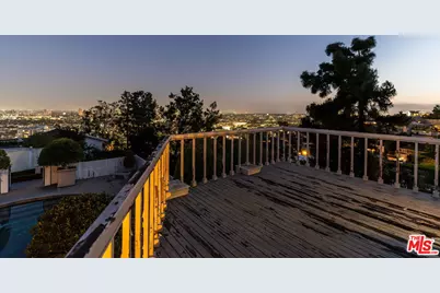 1350 Belfast Dr, Los Angeles, CA 90069 - Photo 44