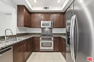 128 N Oak Knoll Ave, Pasadena, CA 91101 - Photo 6
